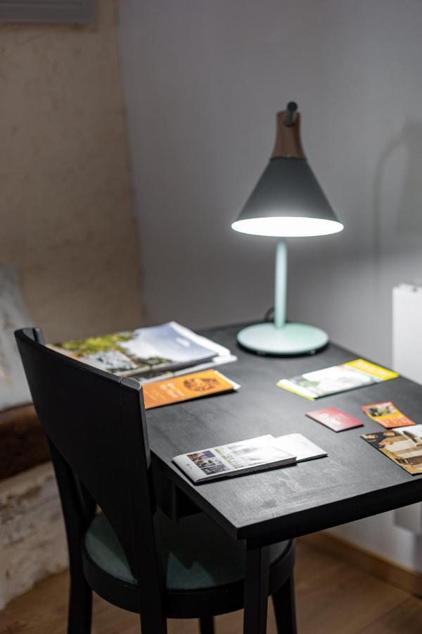 joli appartement 2 pers dans les remparts de Guérande Extérieur photo